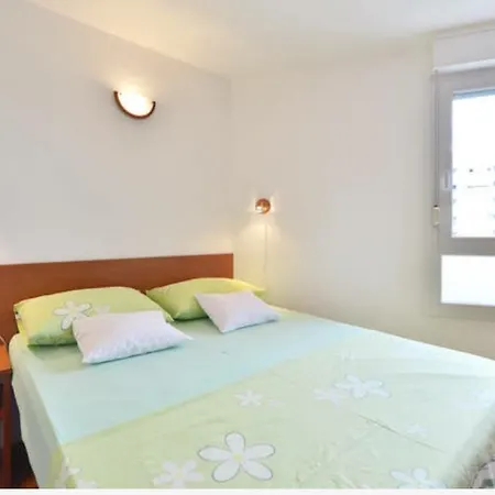 Apartment Ivena